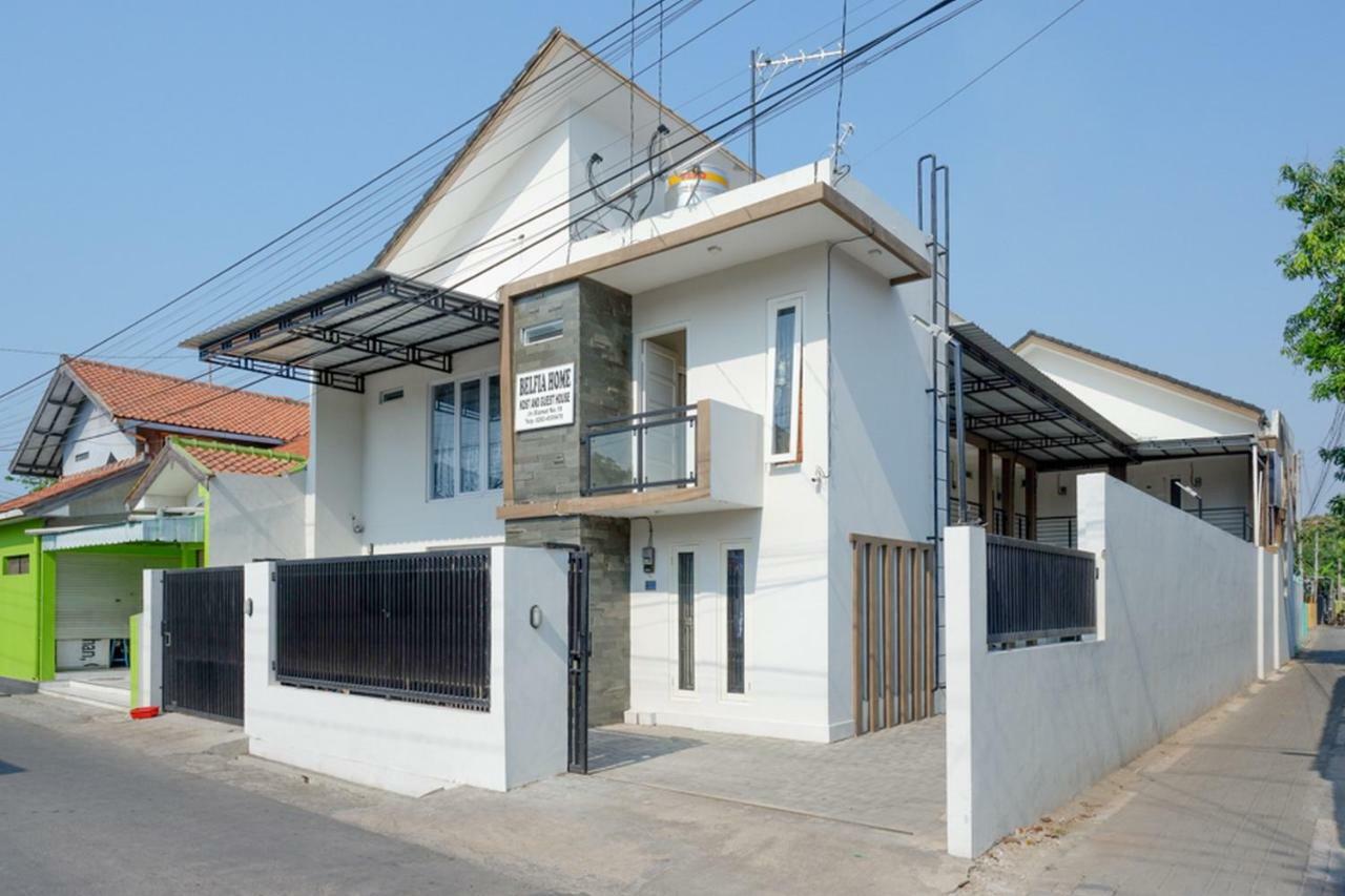 Reddoorz Plus Syariah Near Stasiun Tegal 2 Εξωτερικό φωτογραφία